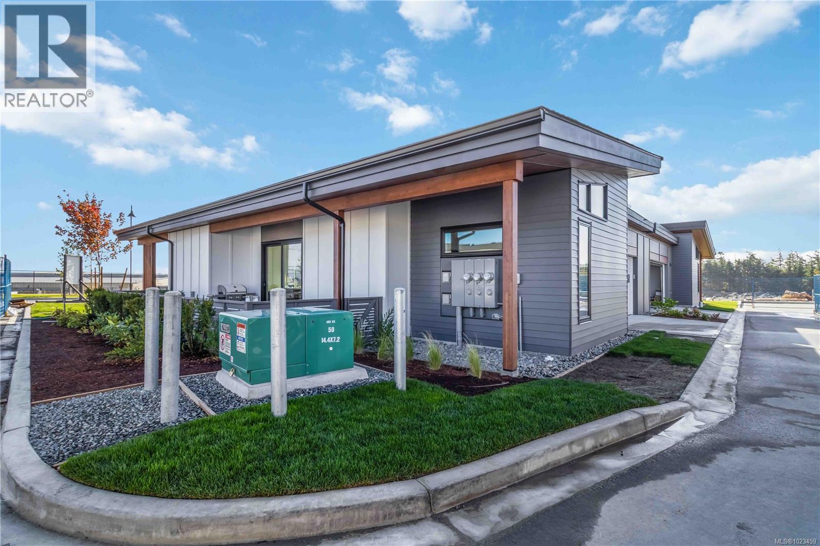 10 3638 Restoration Way, Colwood