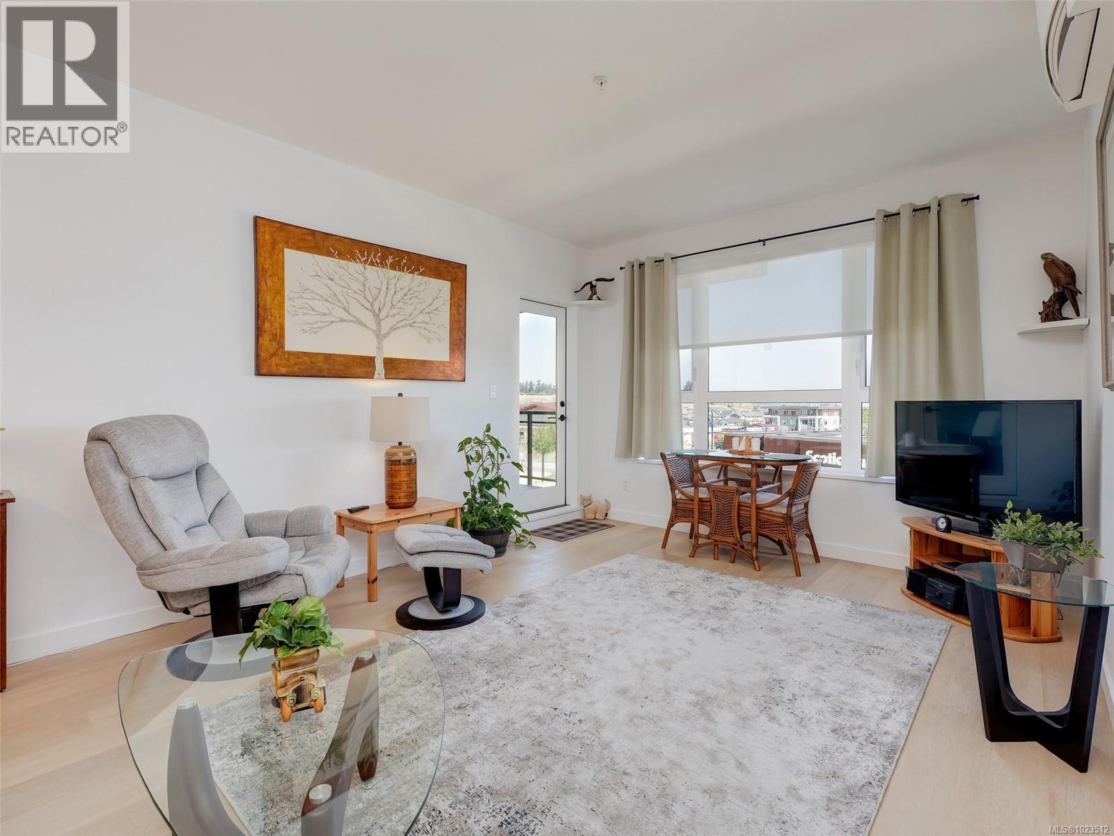 307 3564-A Ryder Hesjedal Way, Colwood