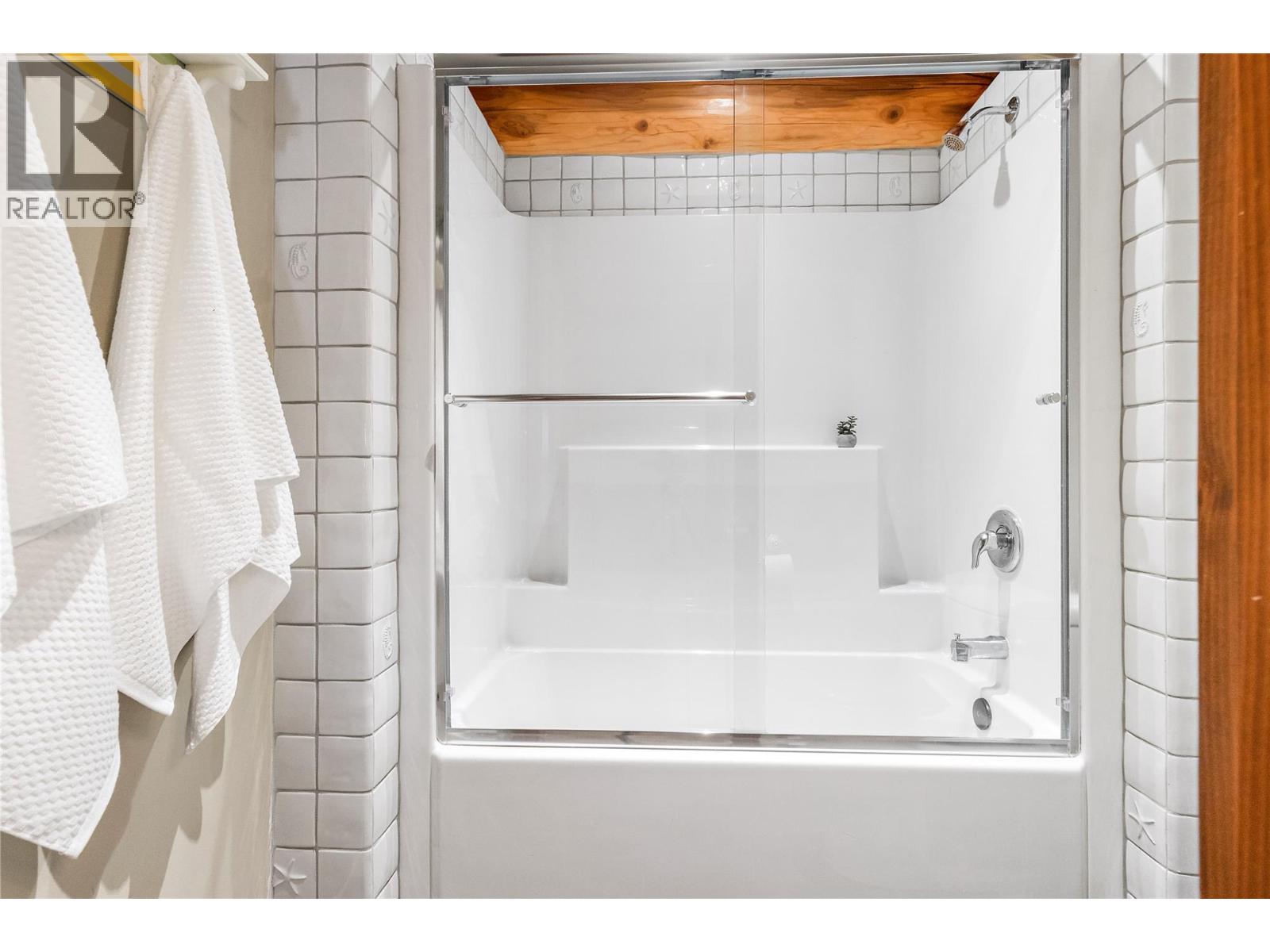  1897 Blind Bay Road, Sorrento