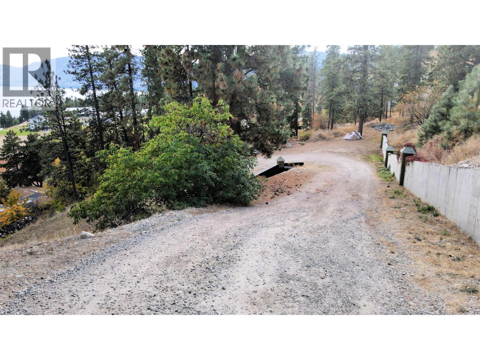  5621 Harrington Court, Peachland