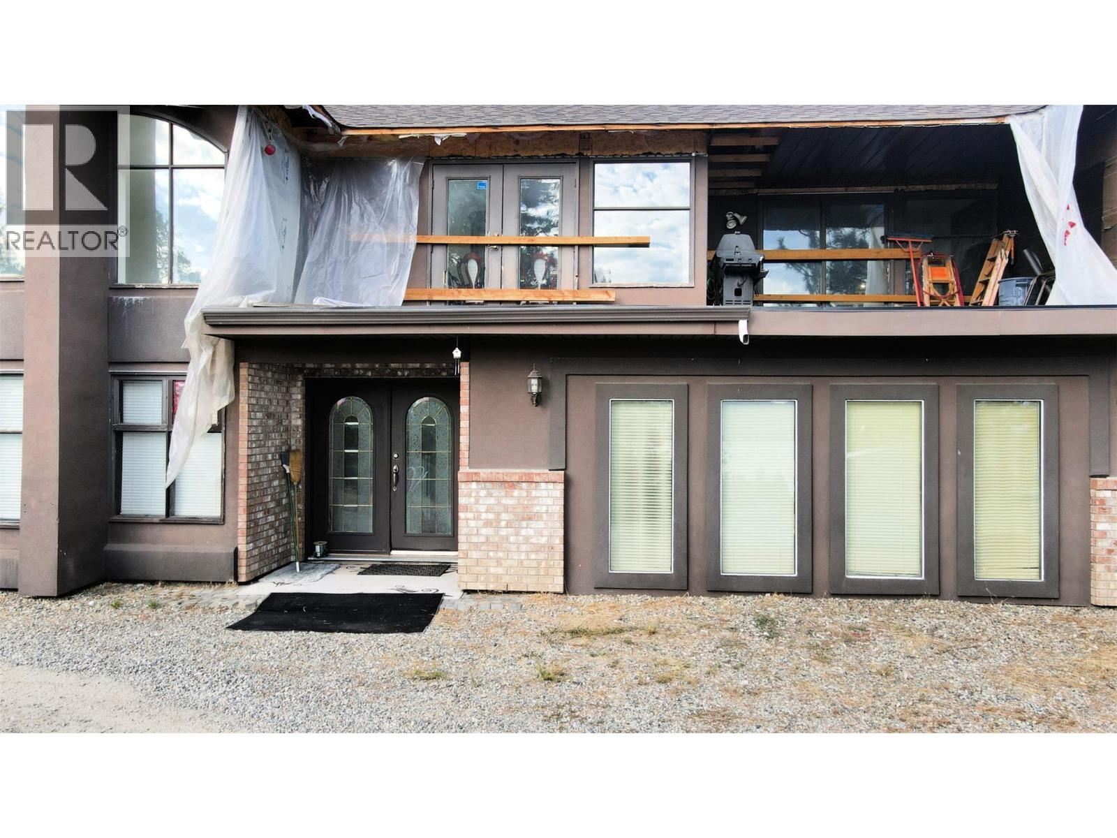  5621 Harrington Court, Peachland