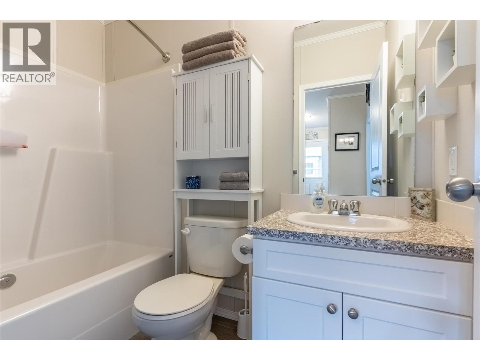 #21 235 AYLMER ROAD - 11