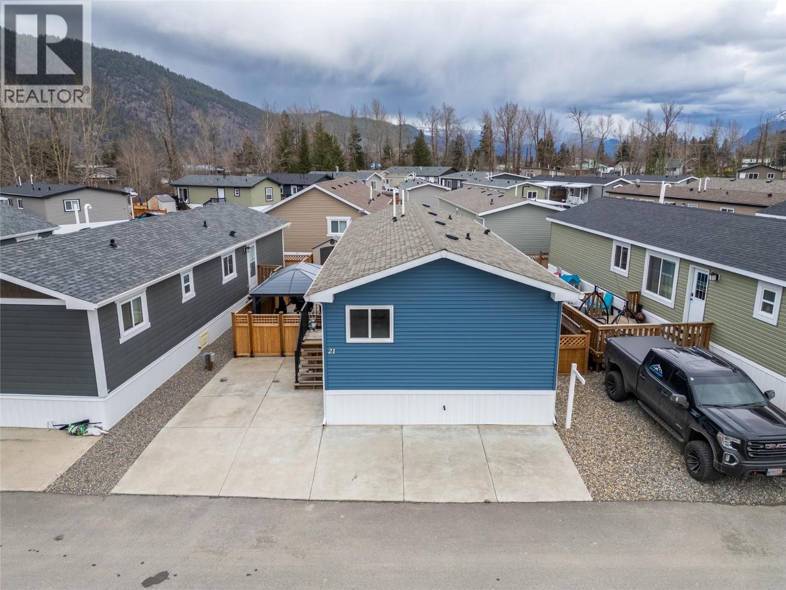 #21 235 AYLMER ROAD - 20