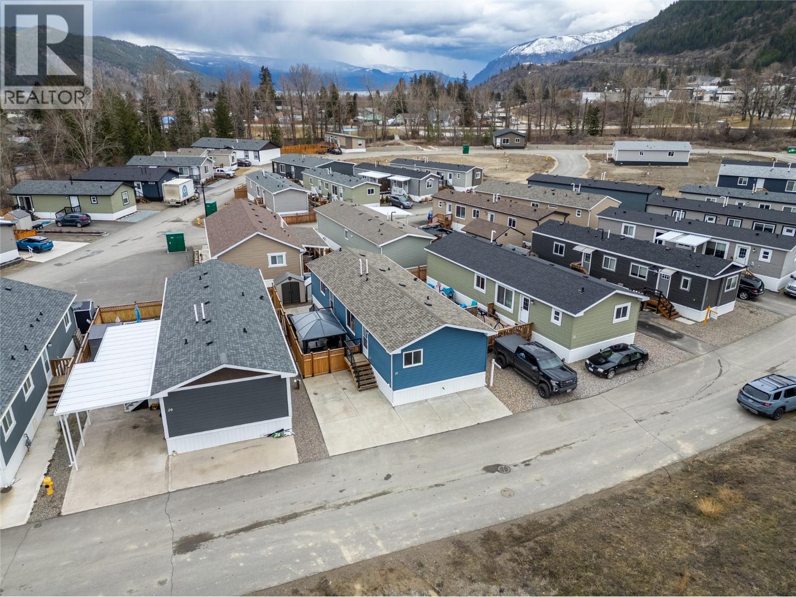 #21 235 AYLMER ROAD - 21