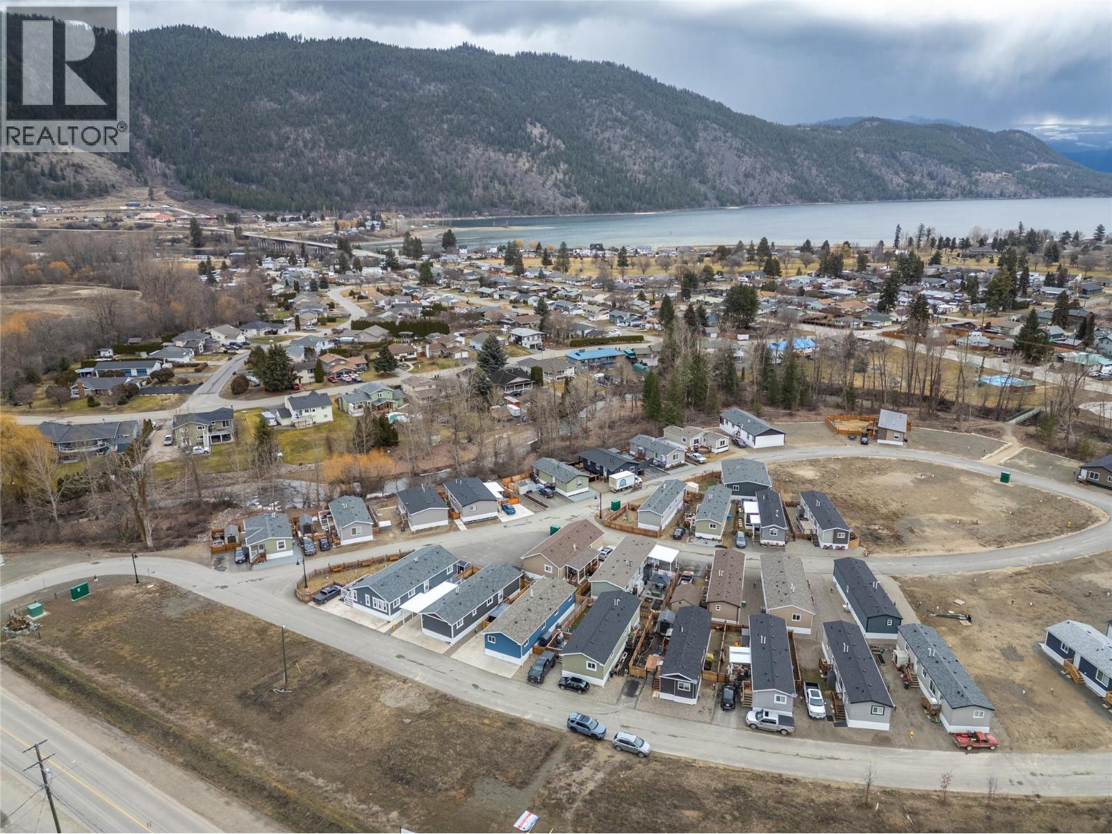 #21 235 AYLMER ROAD - 24