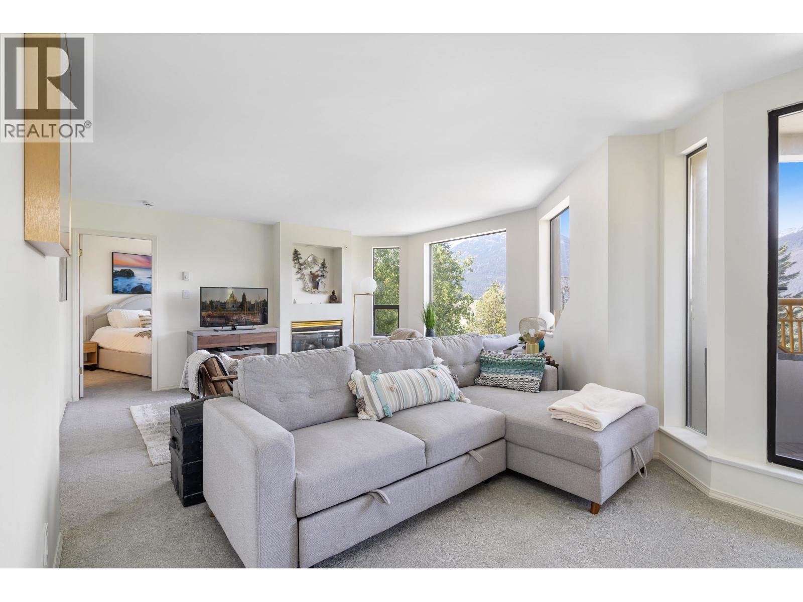 507 4809 SPEARHEAD PLACE, Whistler