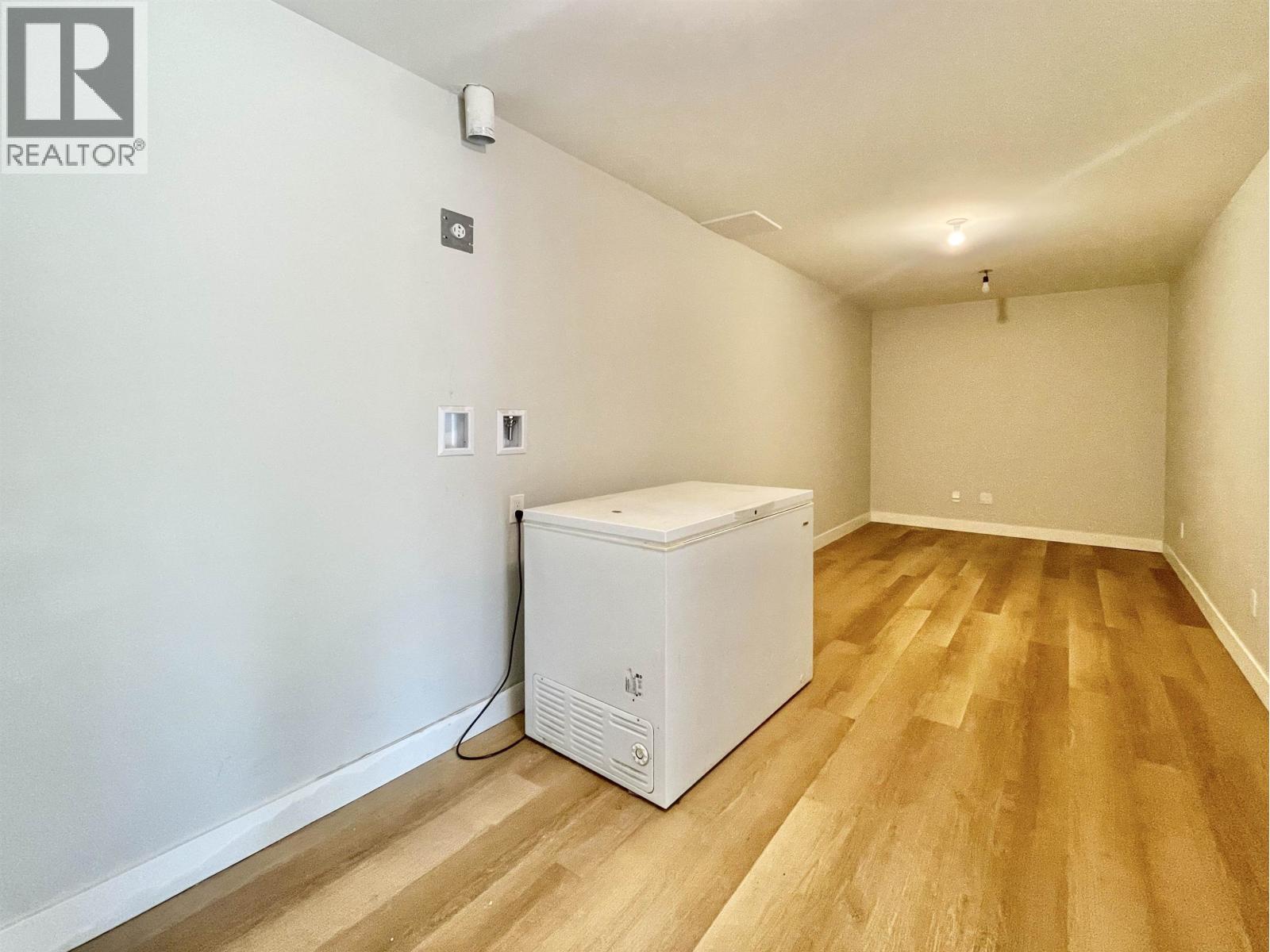 915 PAYNE ROAD, Gibsons