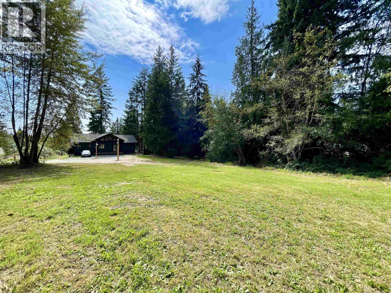 915 PAYNE ROAD, Gibsons