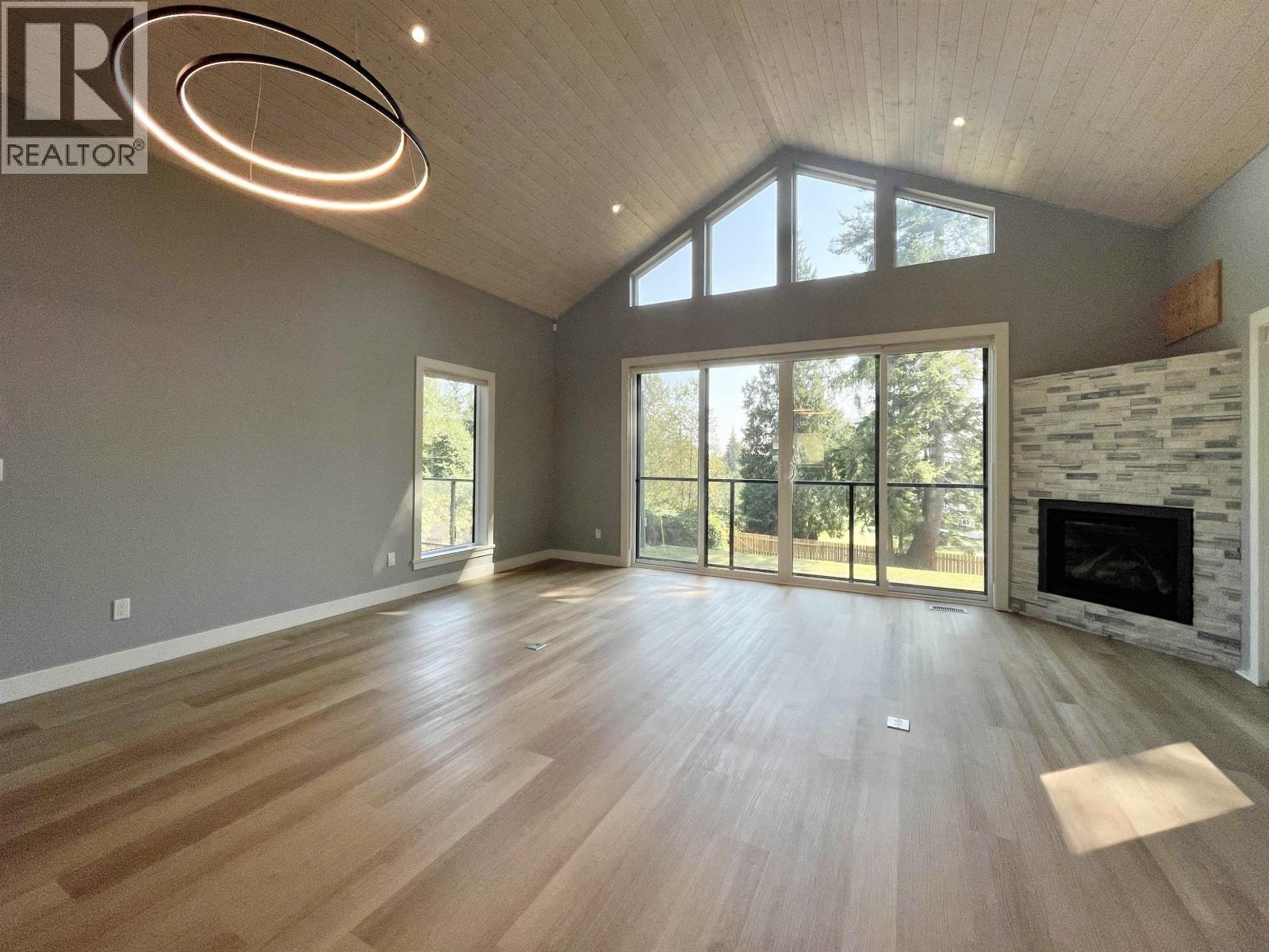 915 PAYNE ROAD, Gibsons