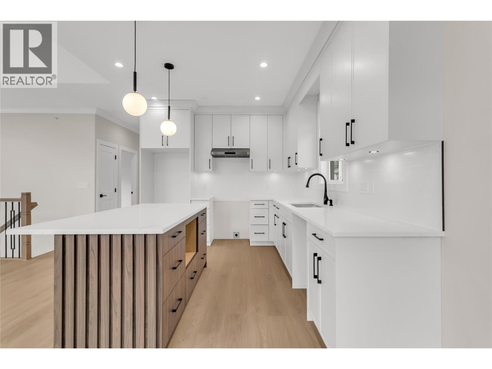 27 19950 McCarthy Road, Lake Country