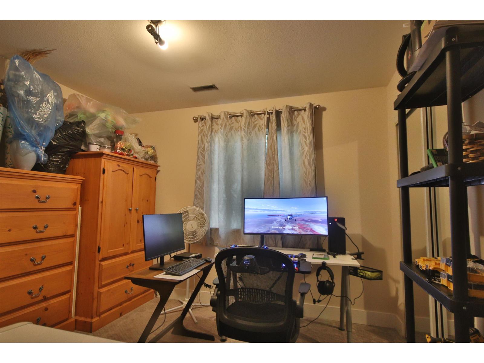 Photo 28