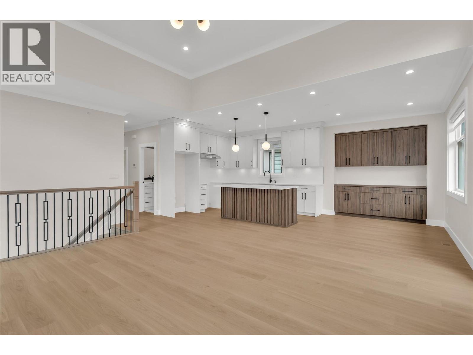 27 19950 McCarthy Road, Lake Country