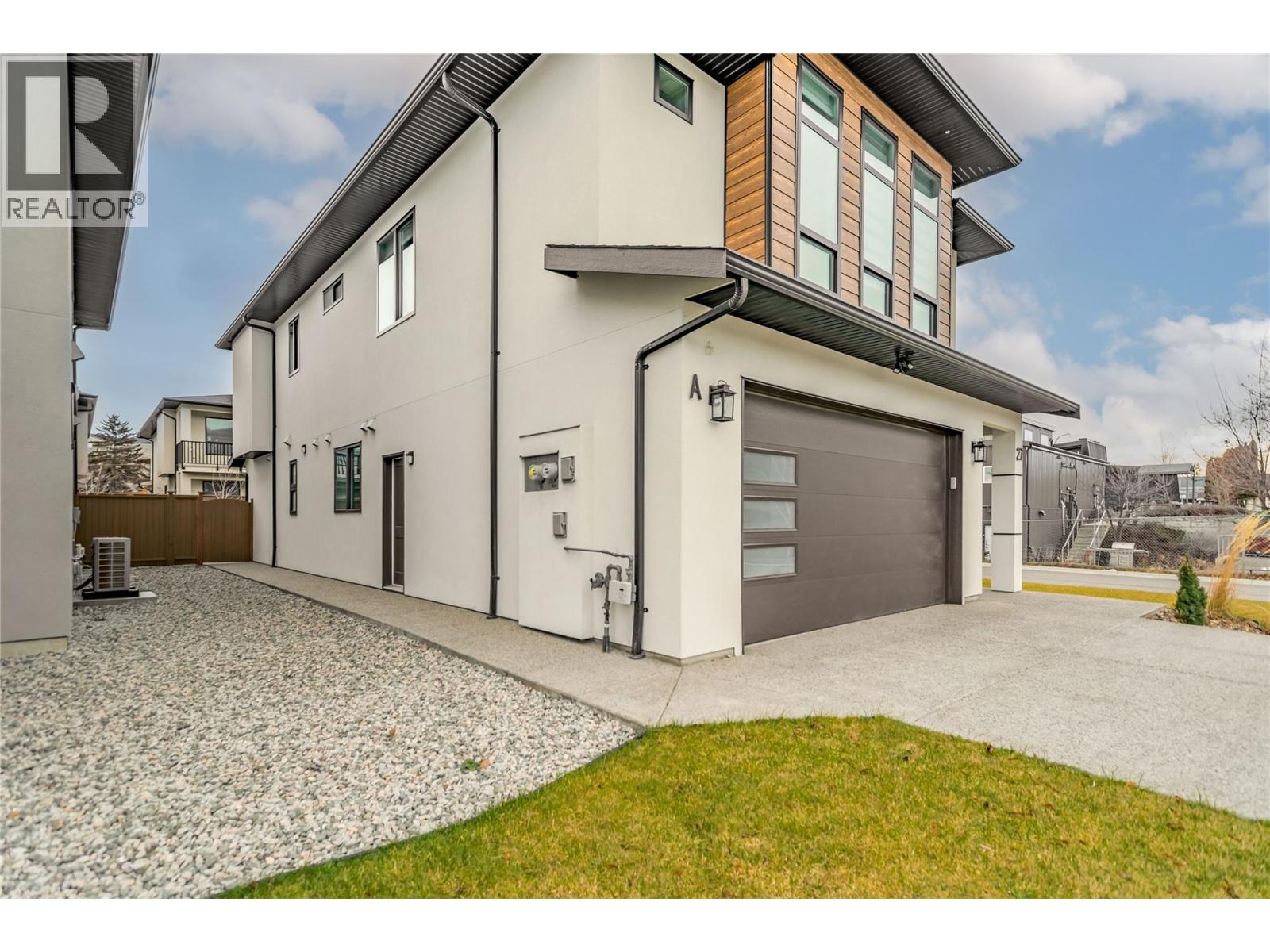 27 19950 McCarthy Road, Lake Country