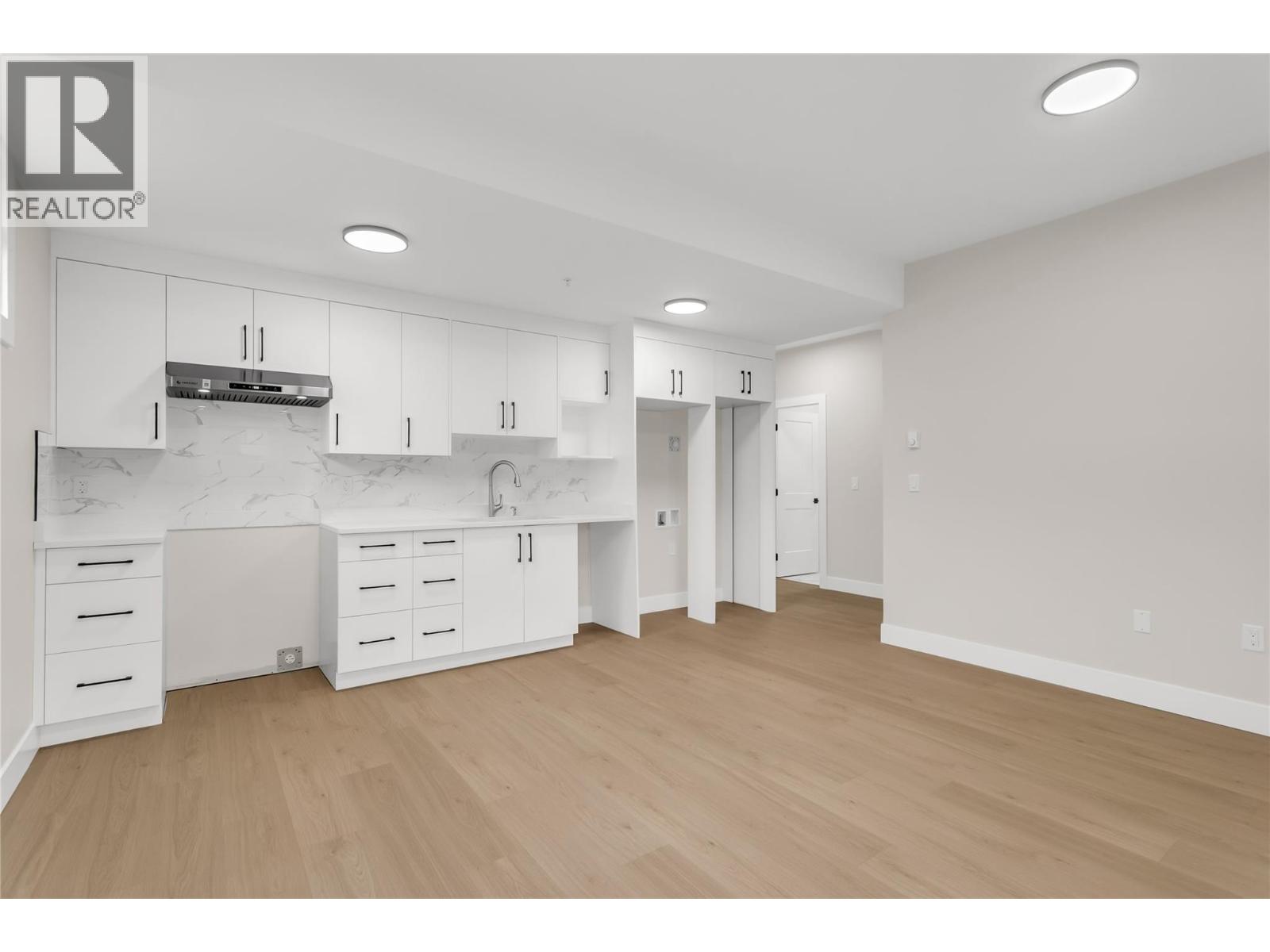 27 19950 McCarthy Road, Lake Country