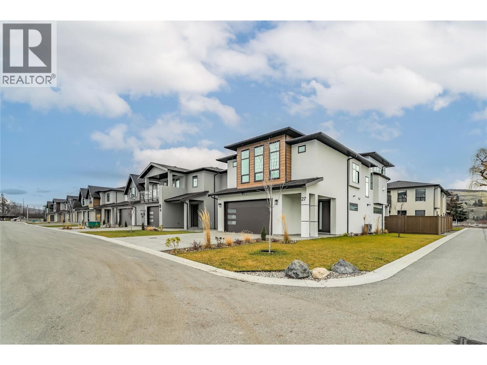 27 19950 McCarthy Road, Lake Country