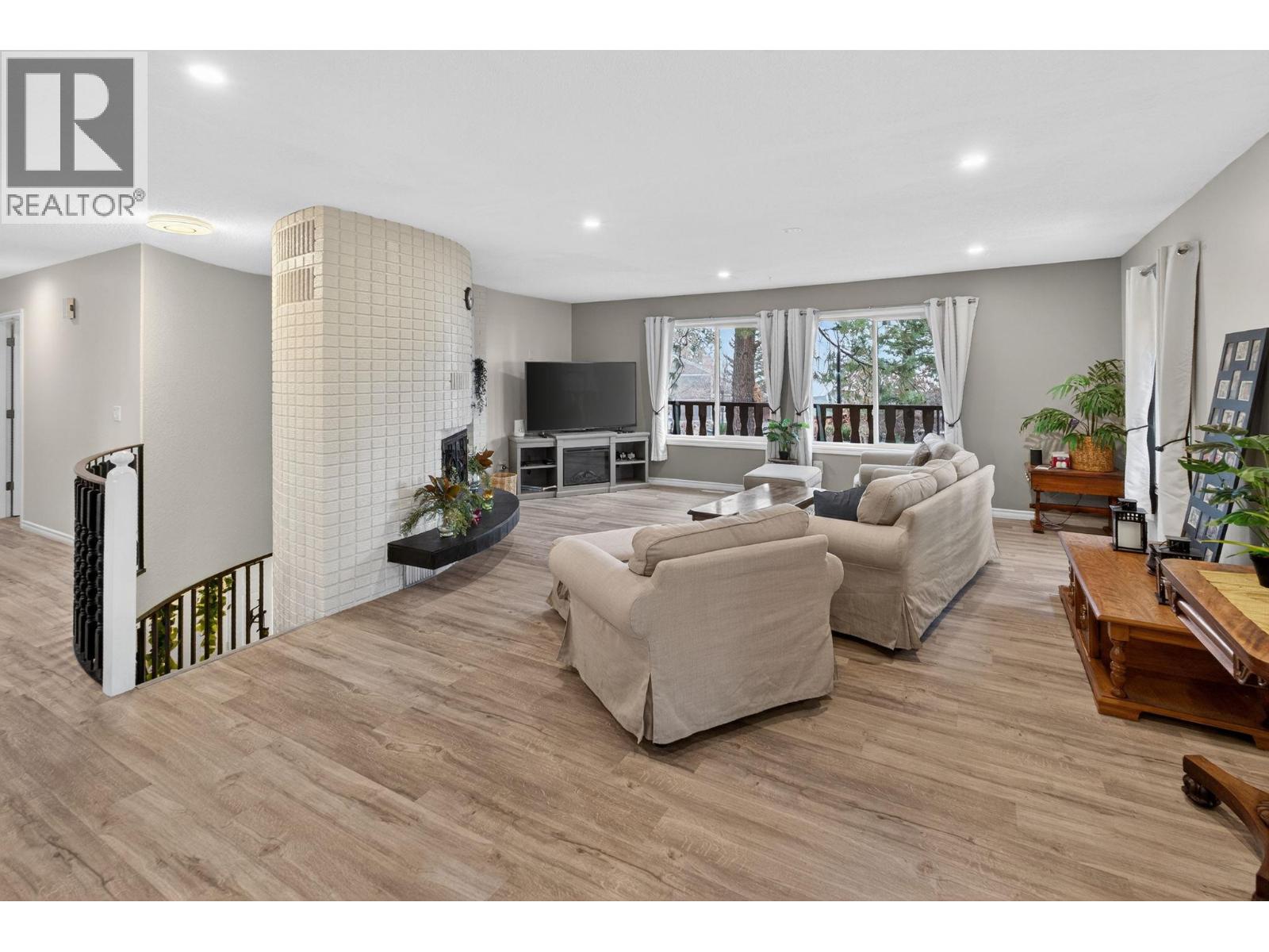  3947 Trepanier Heights Place, Peachland