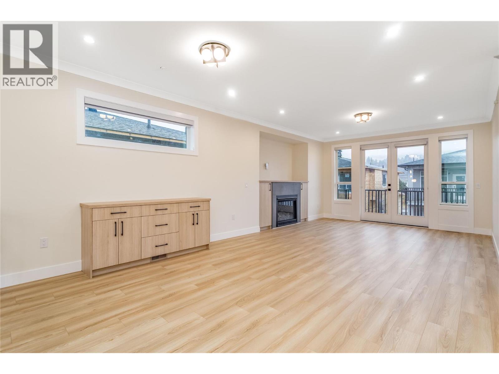 23 19950 McCarthy Road, Lake Country