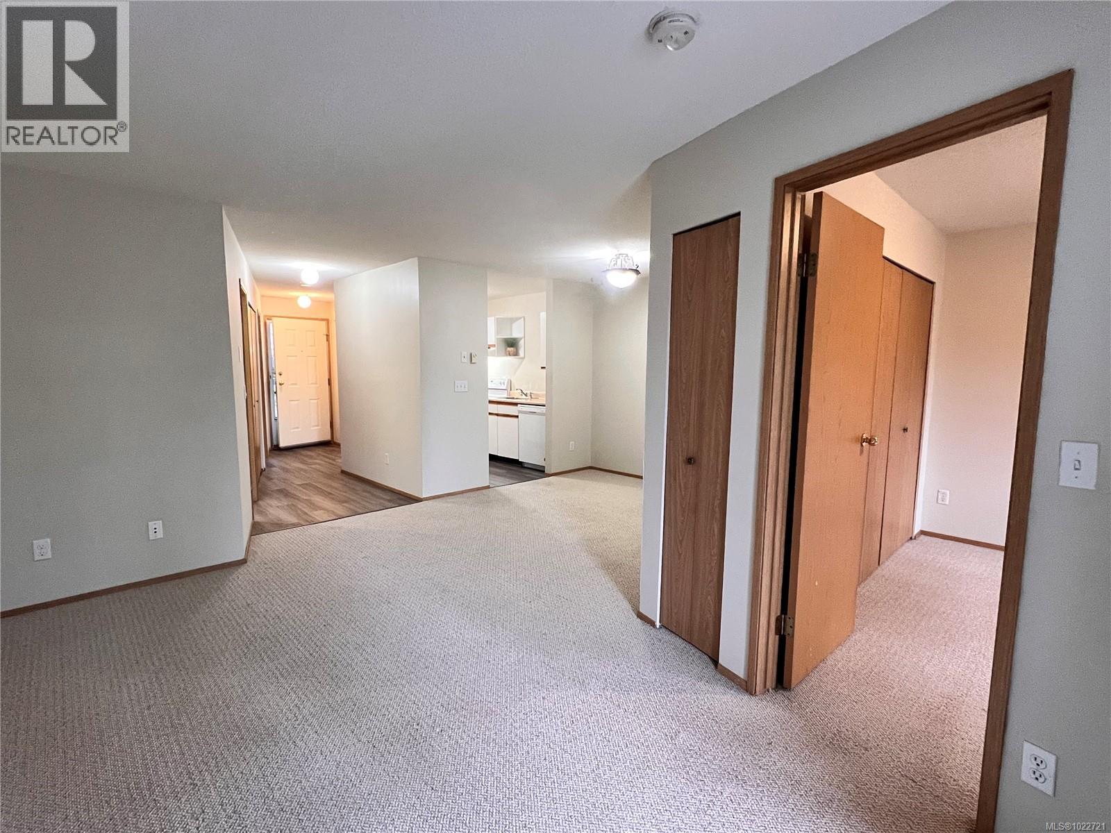 #206 3089 BARONS RD - 12