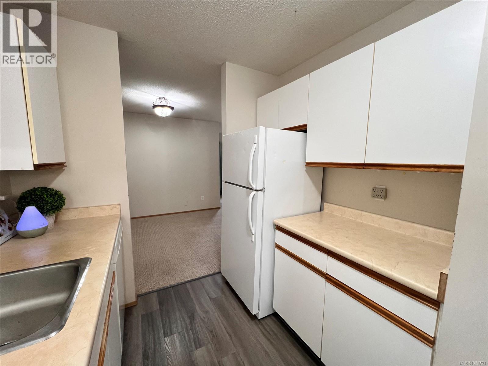 #206 3089 BARONS RD - 13