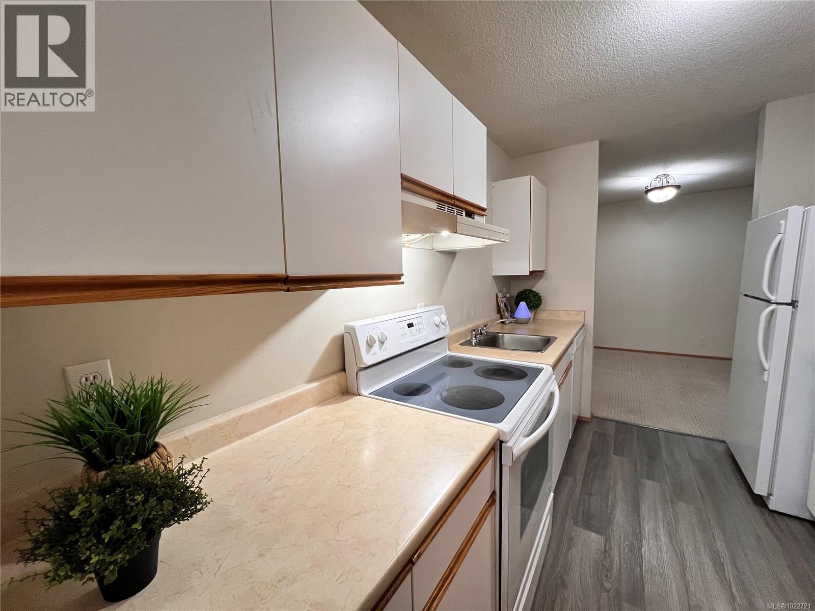 #206 3089 BARONS RD - 20