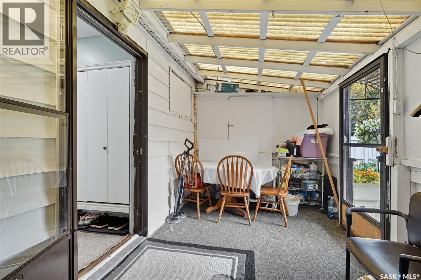 2123 20th STREET W - Photo 4 of 23, Saskatoon, Saskatchewan