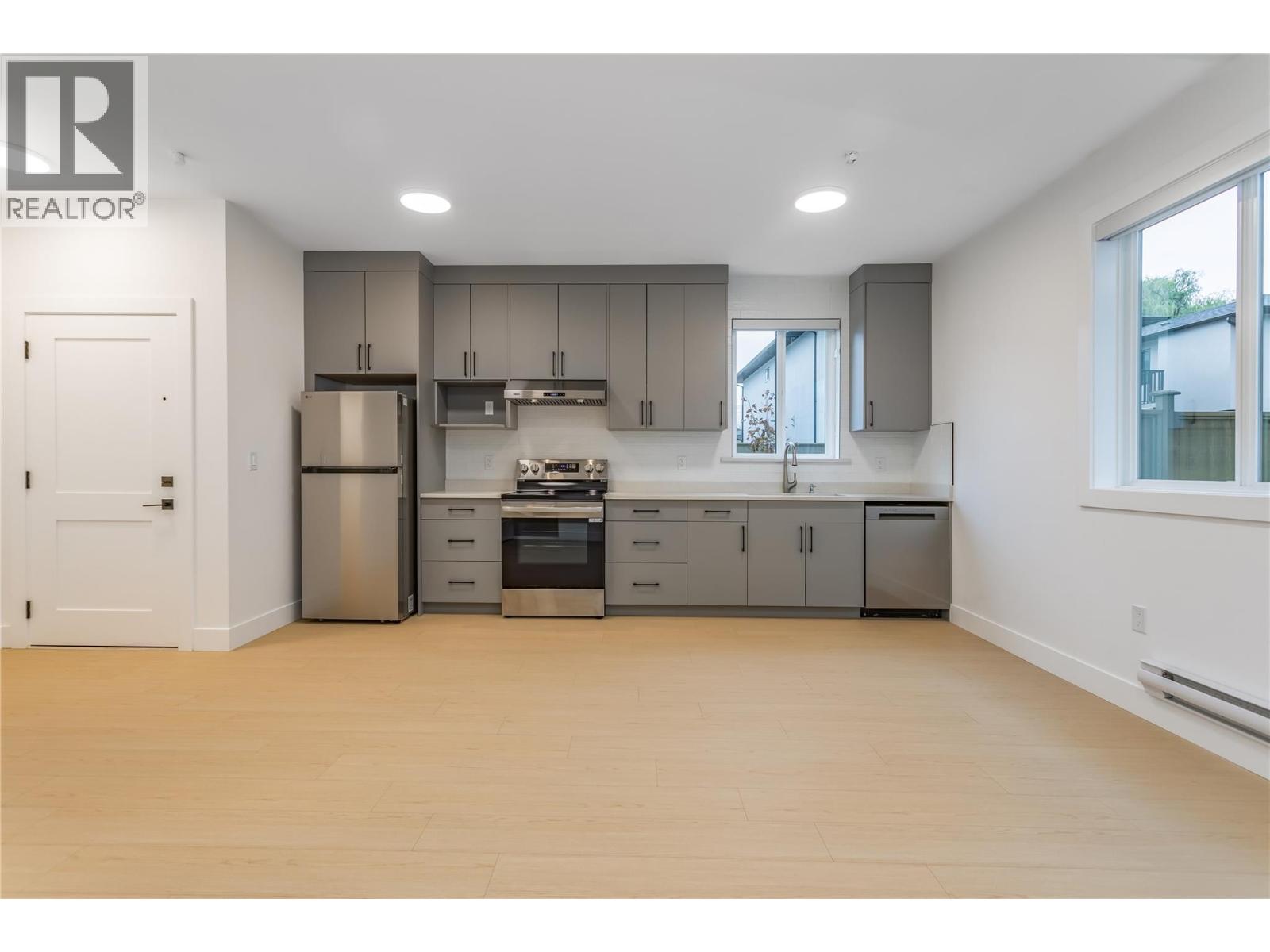 24 19950 McCarthy Road, Lake Country