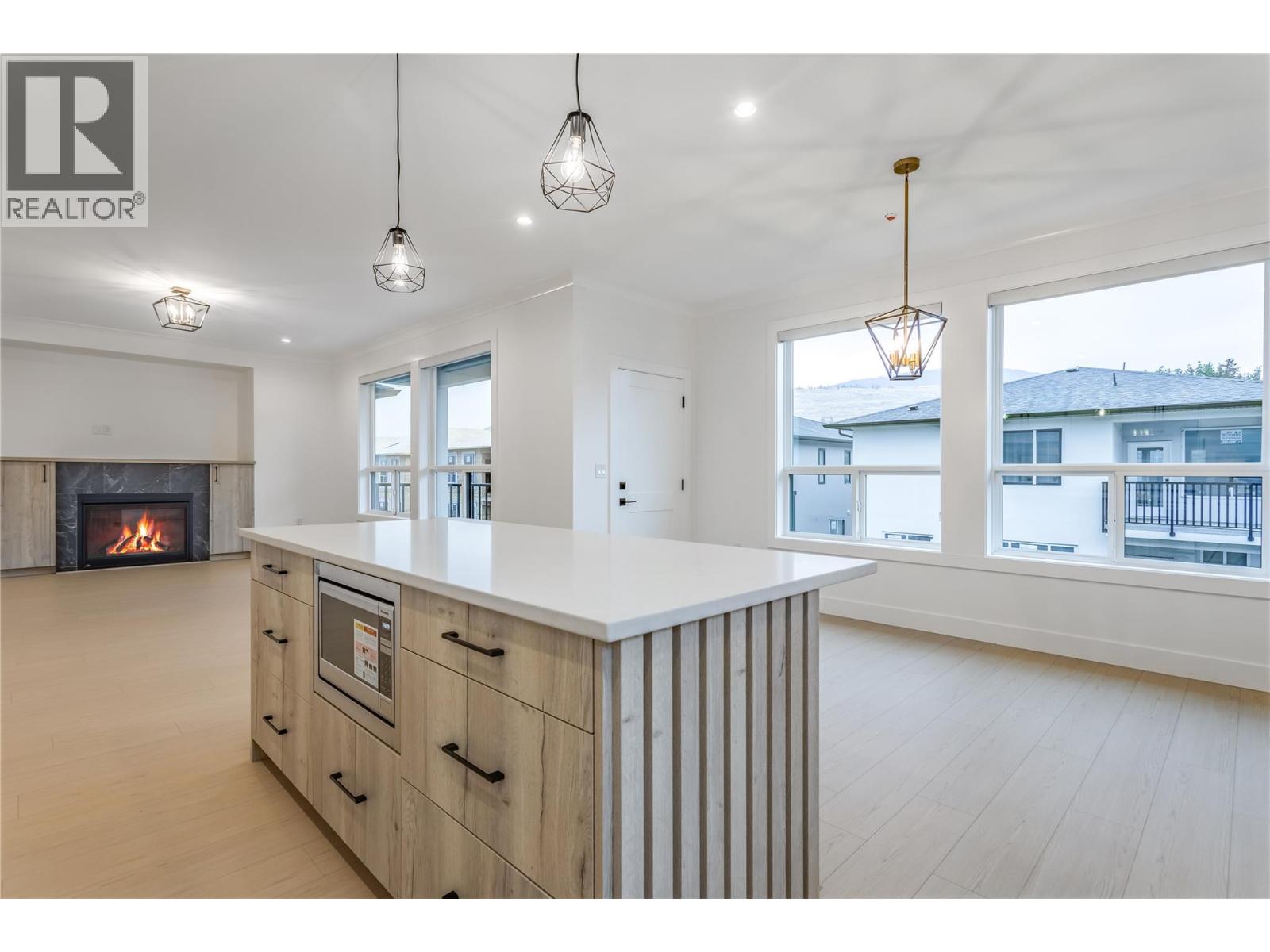 24 19950 McCarthy Road, Lake Country