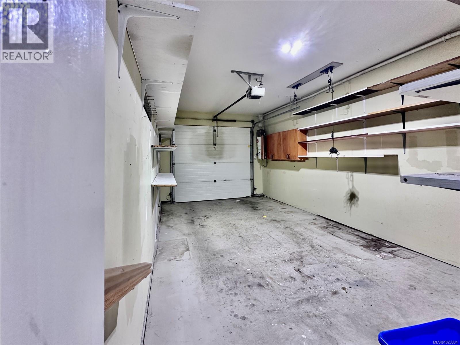 B 111 Gifford Rd, Ladysmith