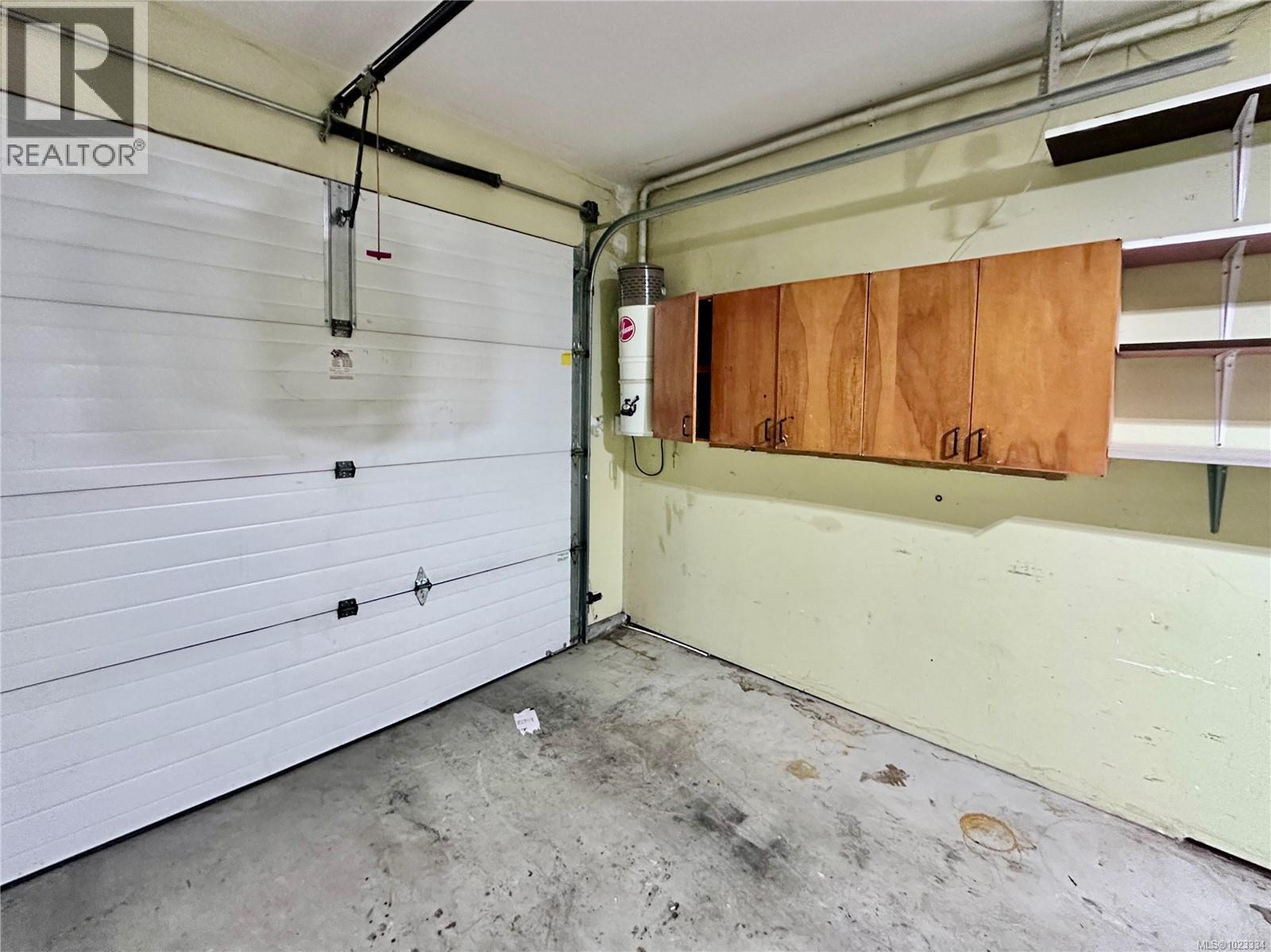 B 111 Gifford Rd, Ladysmith