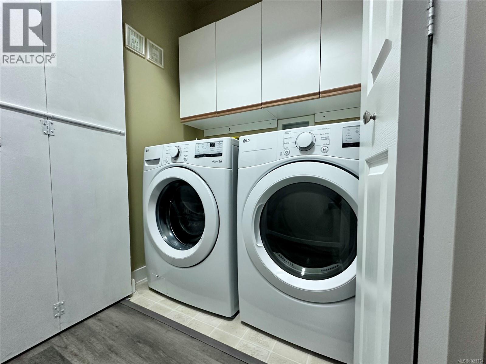 B 111 Gifford Rd, Ladysmith