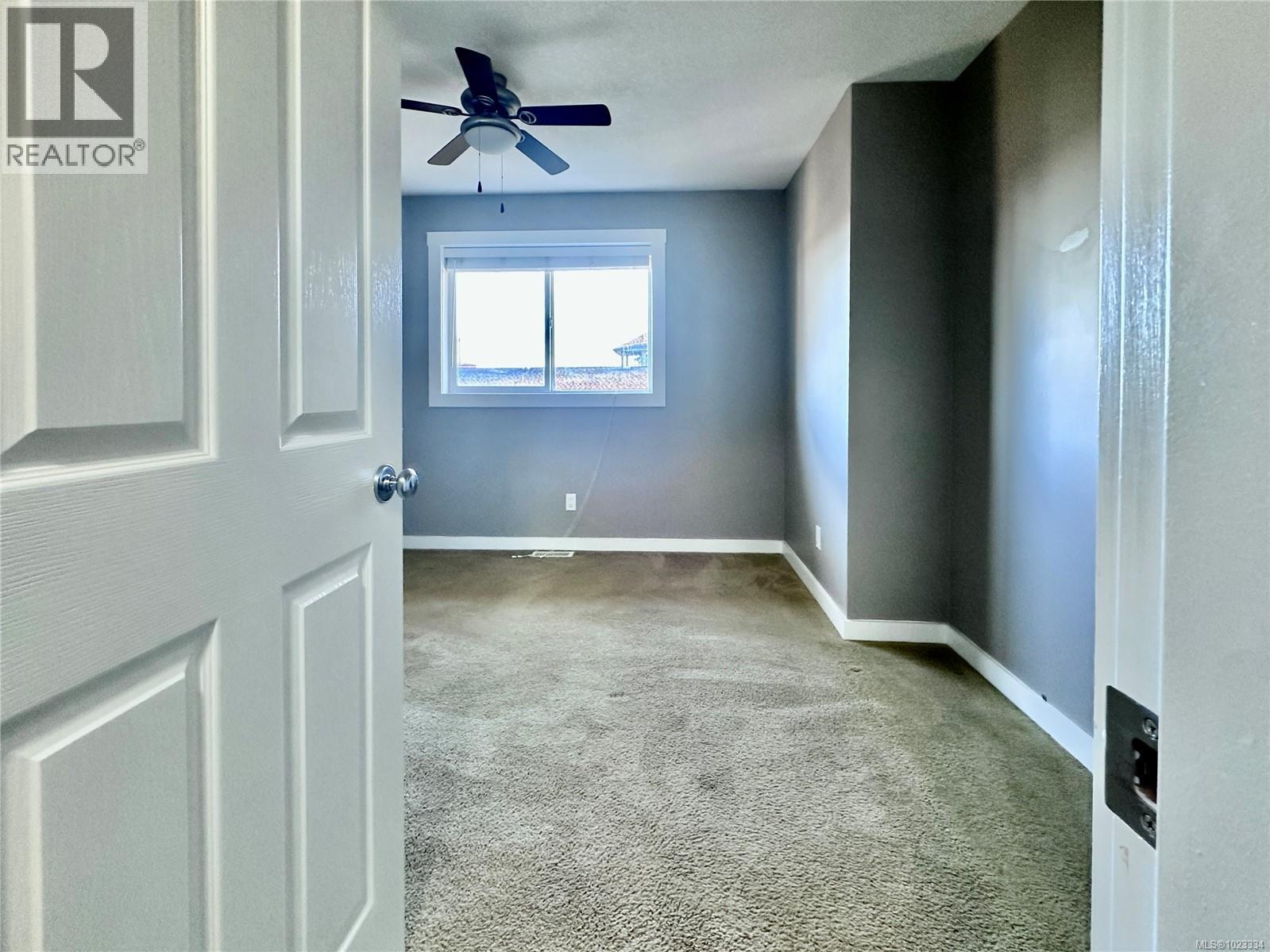 B 111 Gifford Rd, Ladysmith