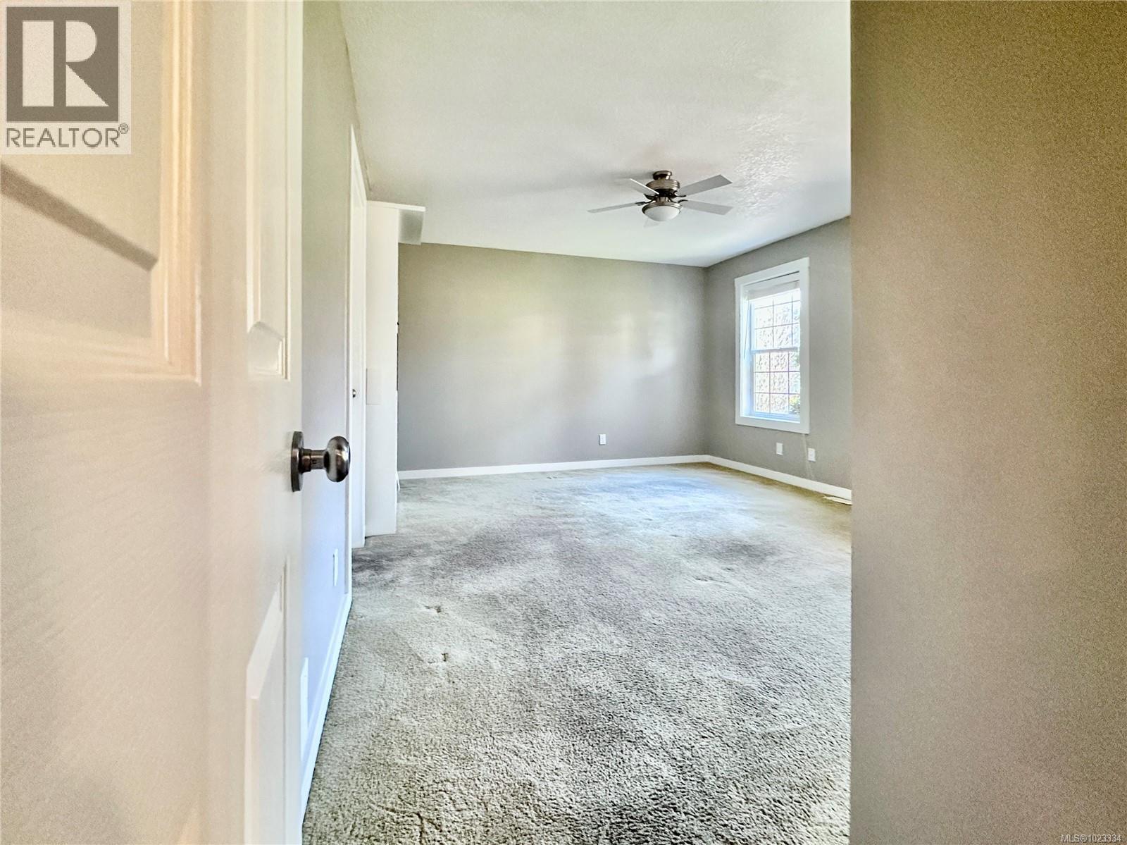 B 111 Gifford Rd, Ladysmith