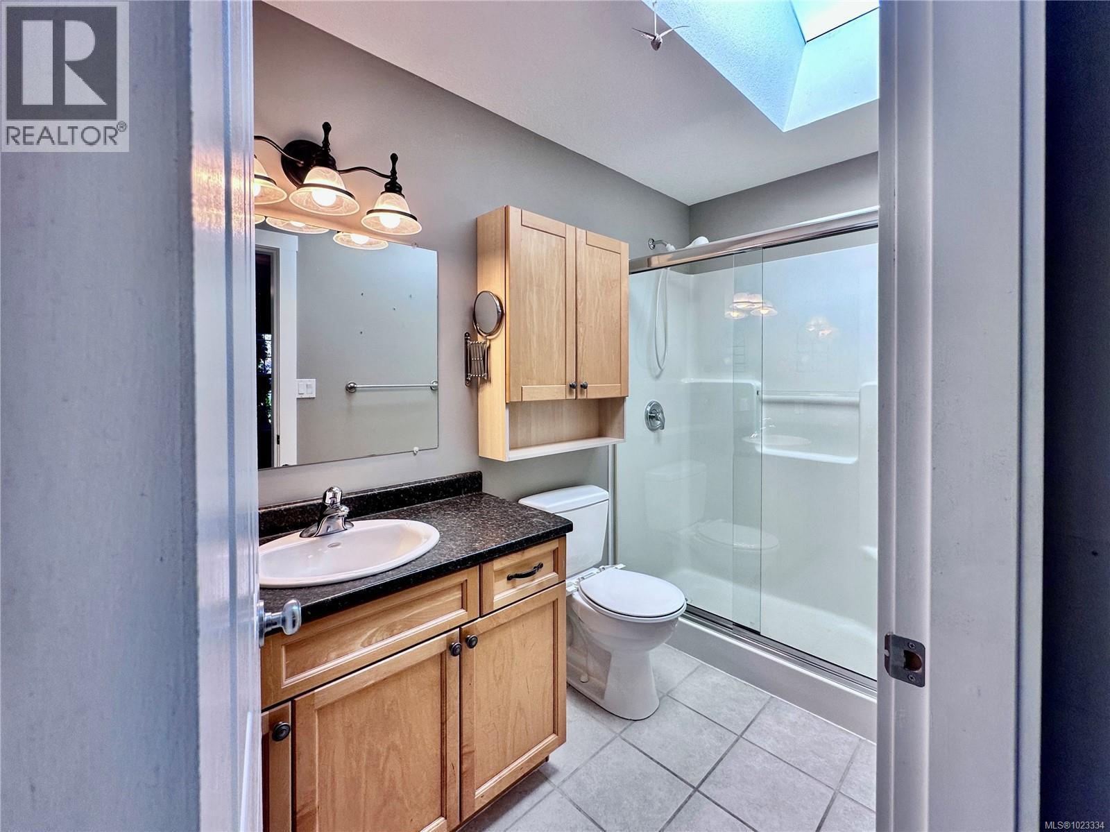 B 111 Gifford Rd, Ladysmith