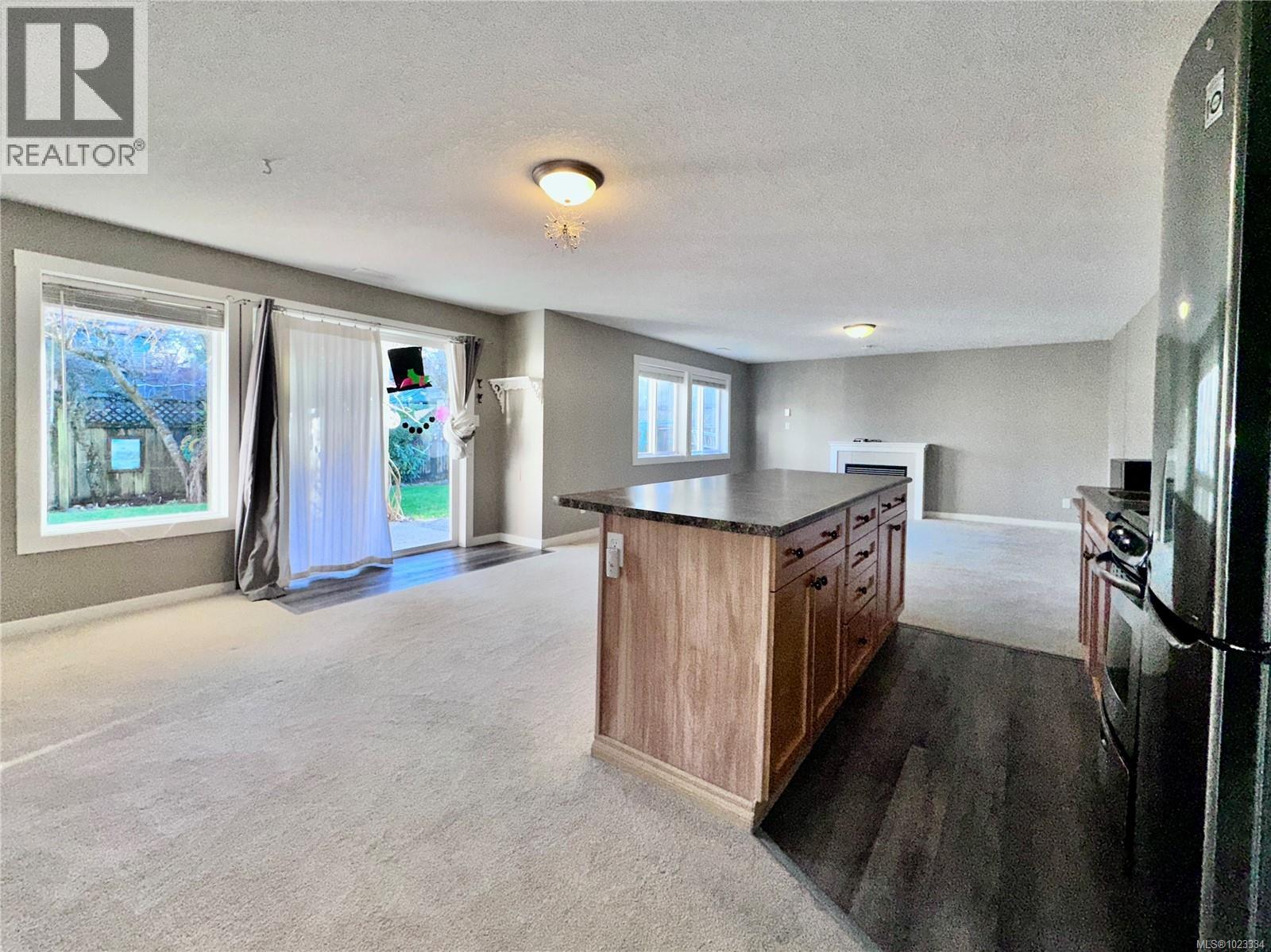 B 111 Gifford Rd, Ladysmith