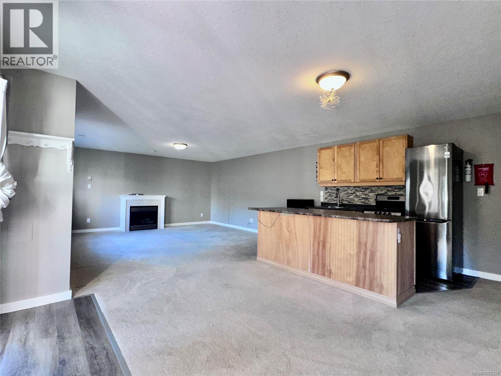 B 111 Gifford Rd, Ladysmith