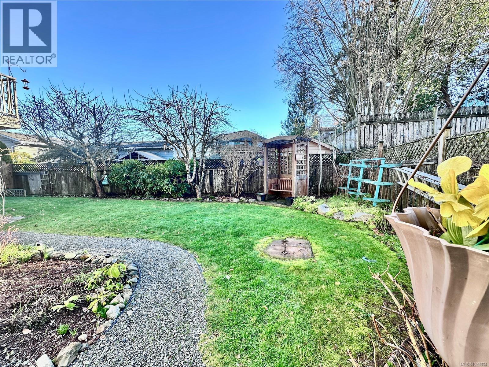B 111 Gifford Rd, Ladysmith