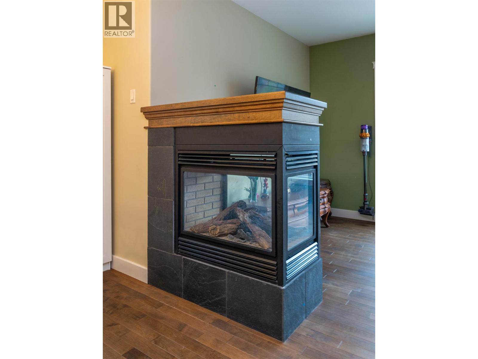 36 1581 20 Street Northeast, Salmon Arm