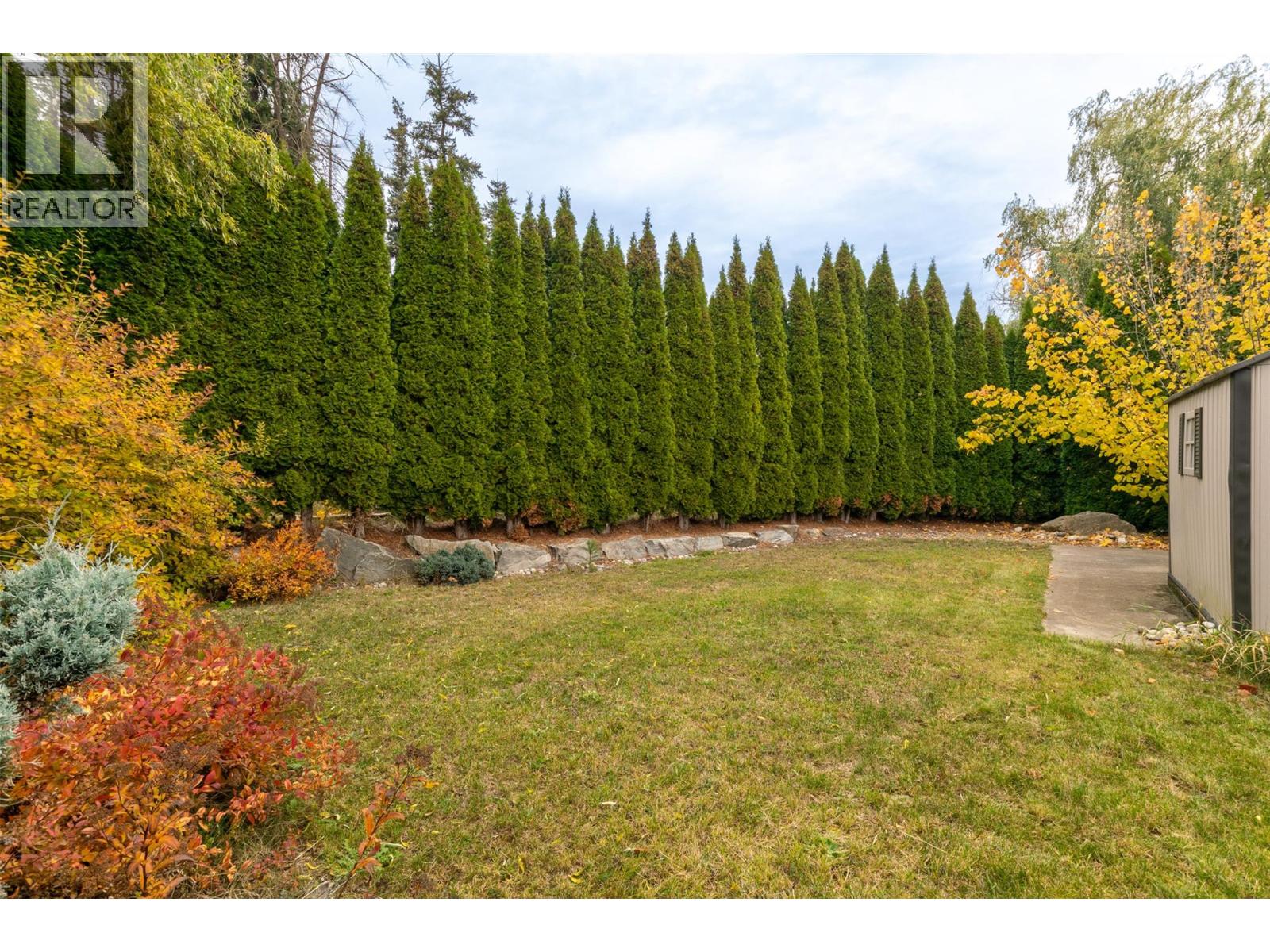 36 1581 20 Street Northeast, Salmon Arm