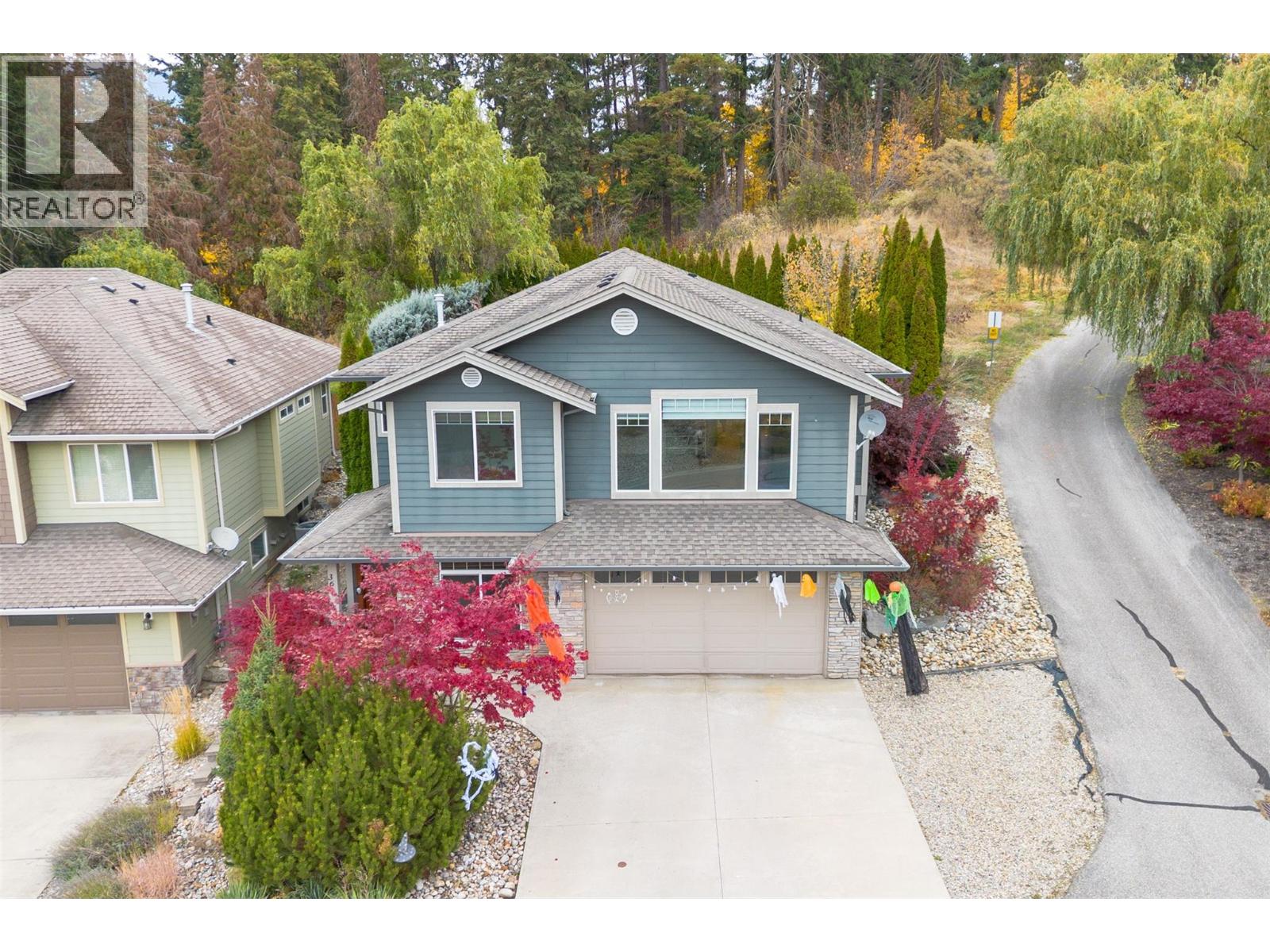 36 1581 20 Street Northeast, Salmon Arm