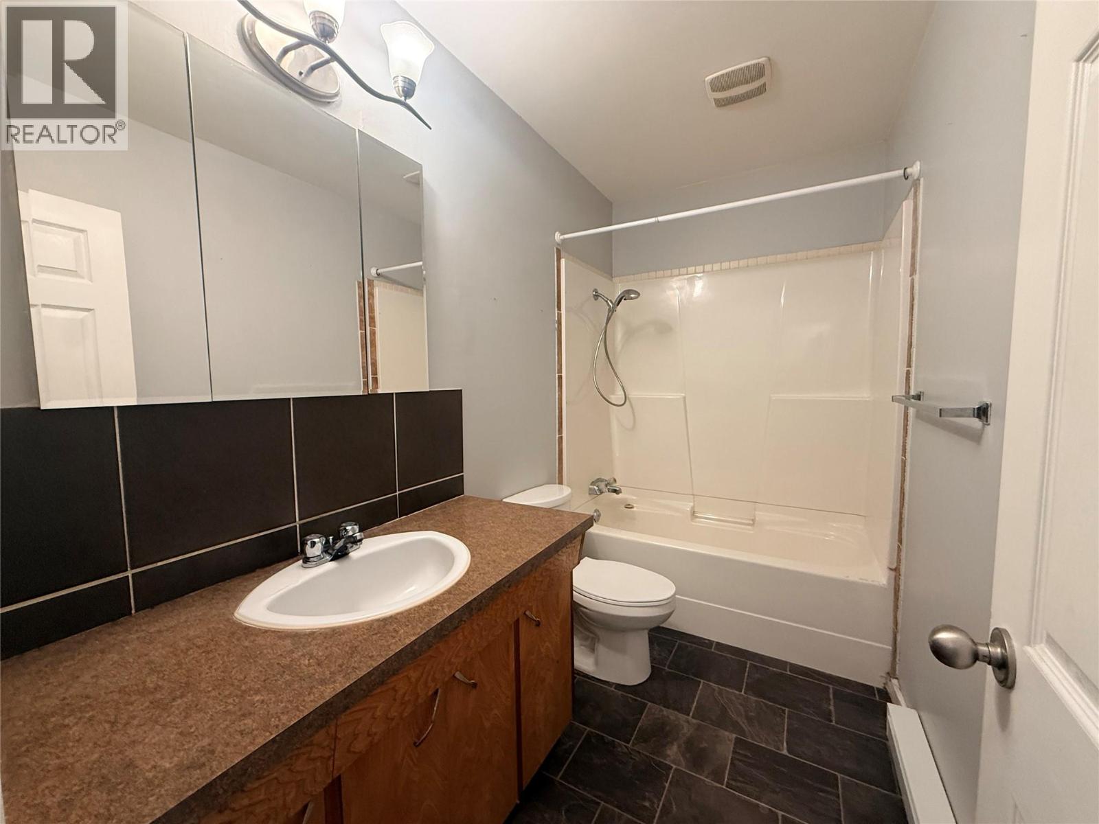 3503 35 Street - 14
