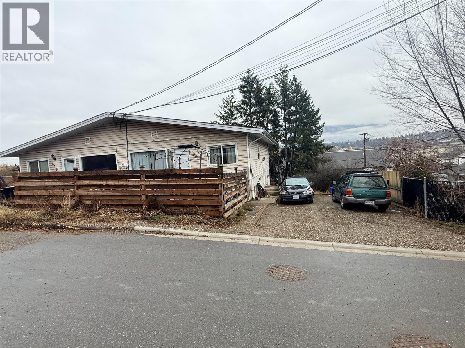 3503 35 Street - 2