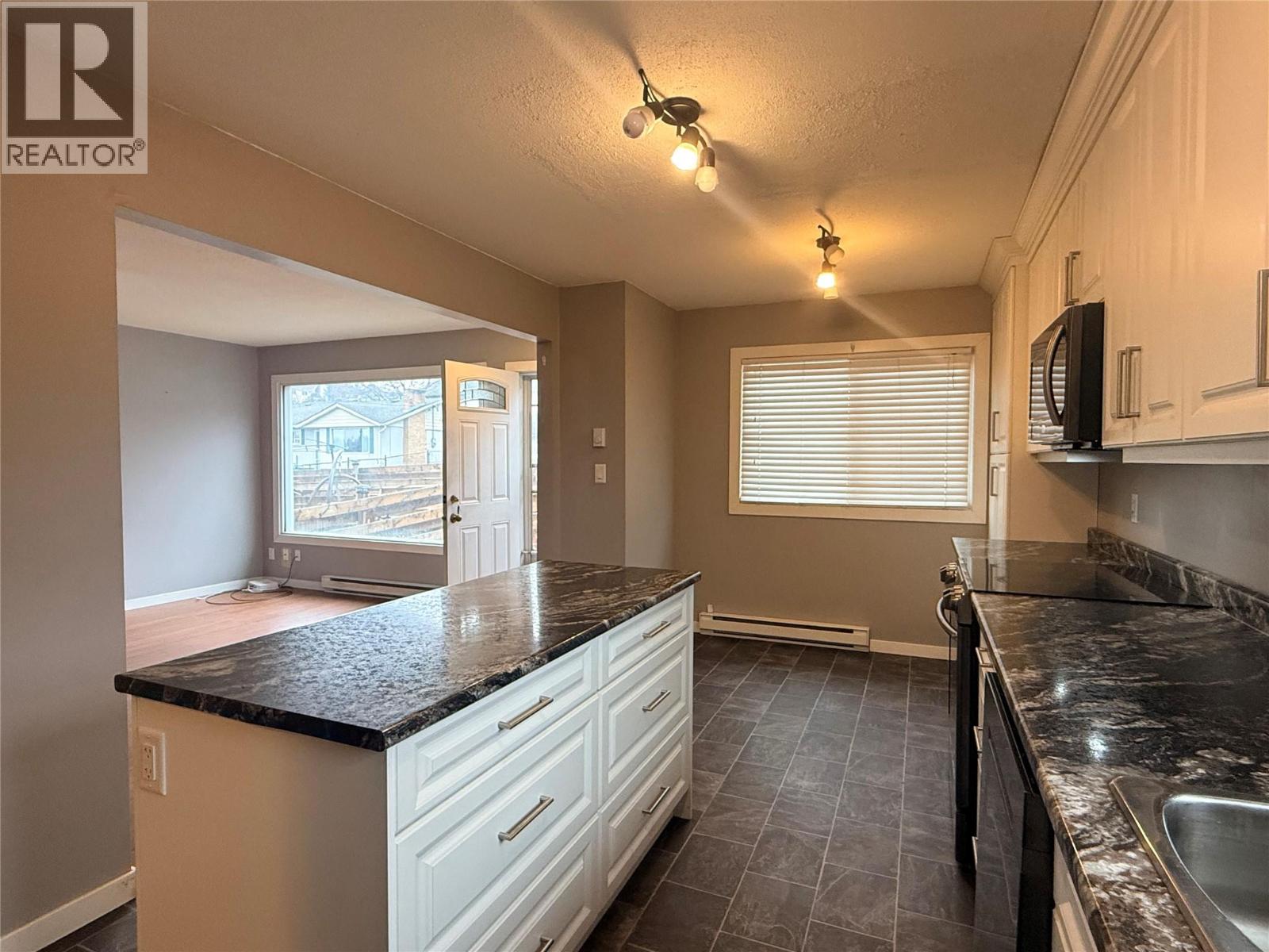 3503 35 Street - 18