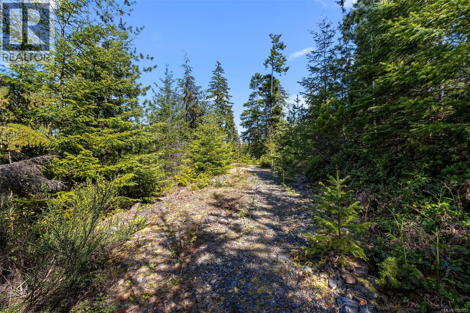  4229 Goldstream Heights Drive, Malahat