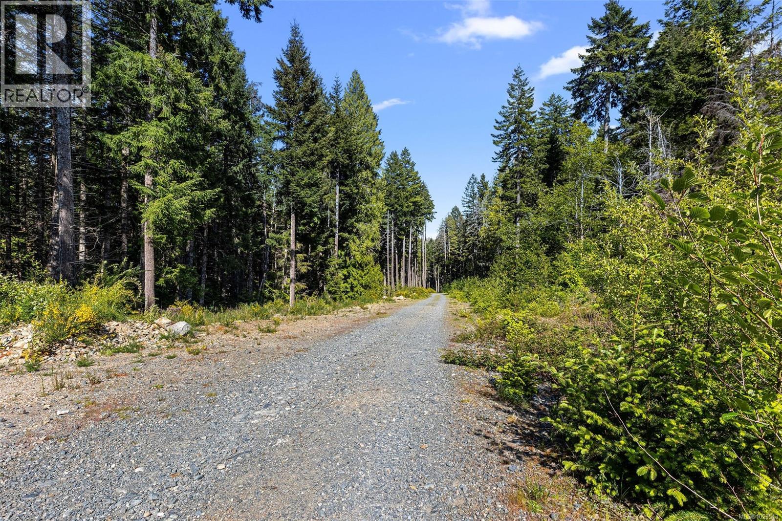  4229 Goldstream Heights Drive, Malahat