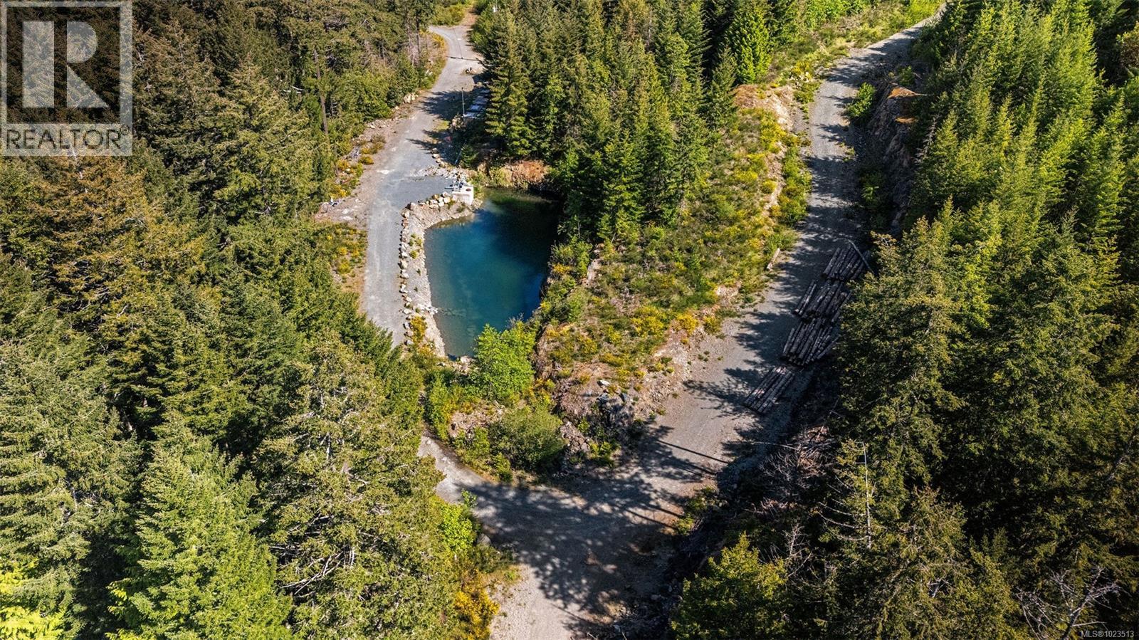  4229 Goldstream Heights Drive, Malahat