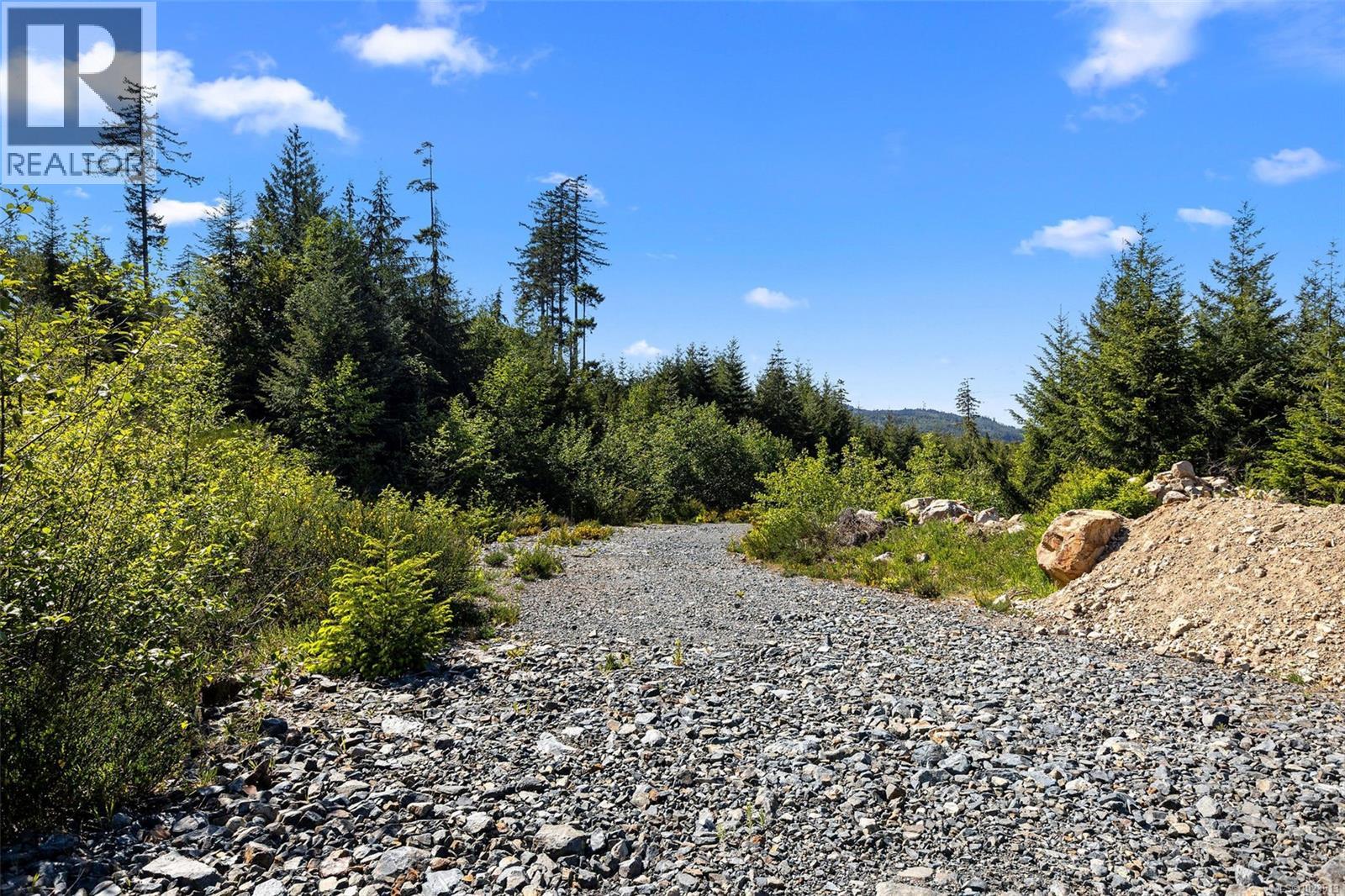  4229 Goldstream Heights Drive, Malahat