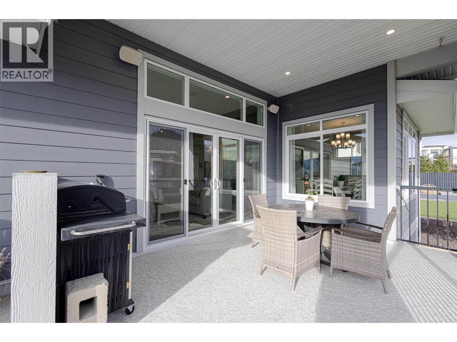  1077 Loseth Drive, Kelowna