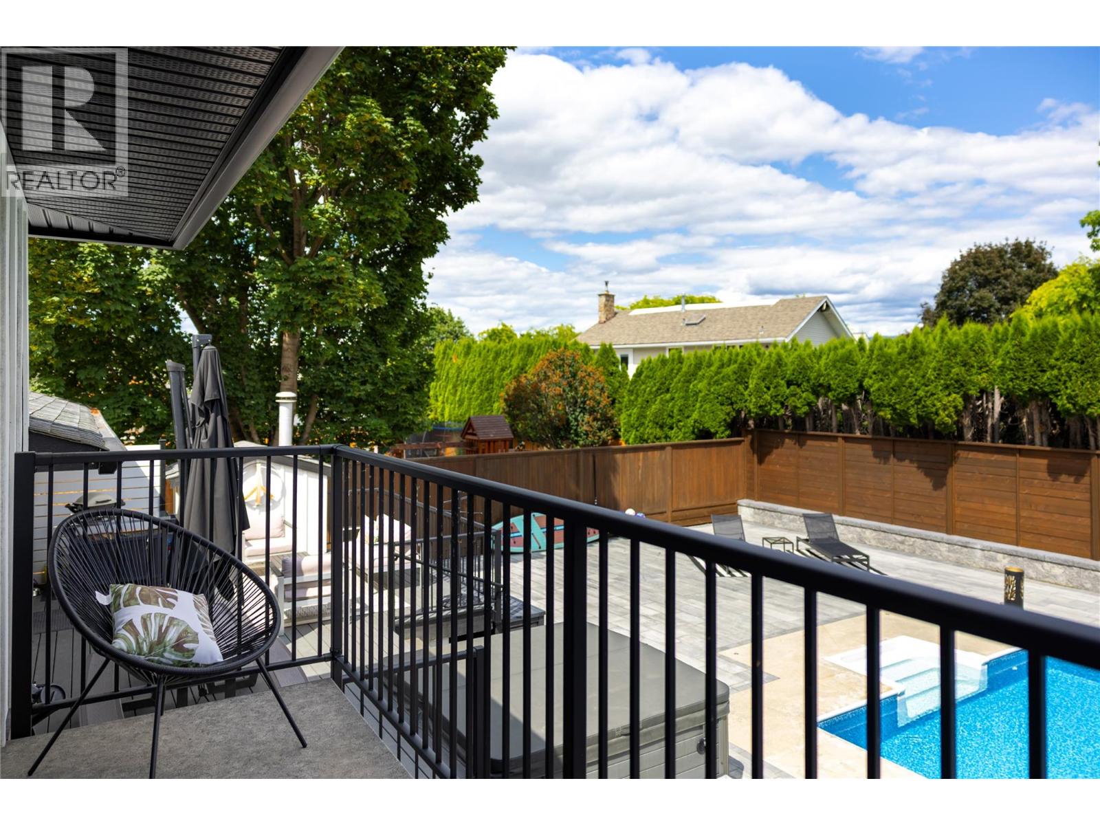  4265 Lakeshore Road, Kelowna