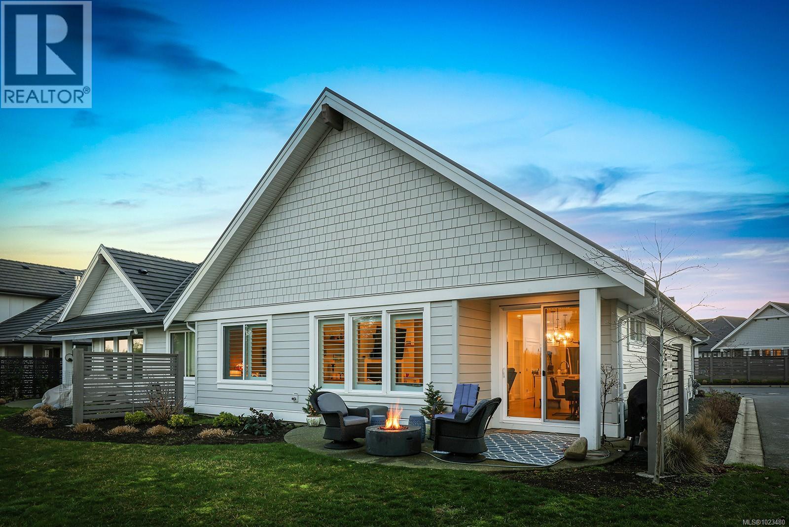 108 1444 Crown Isle Dr, Courtenay