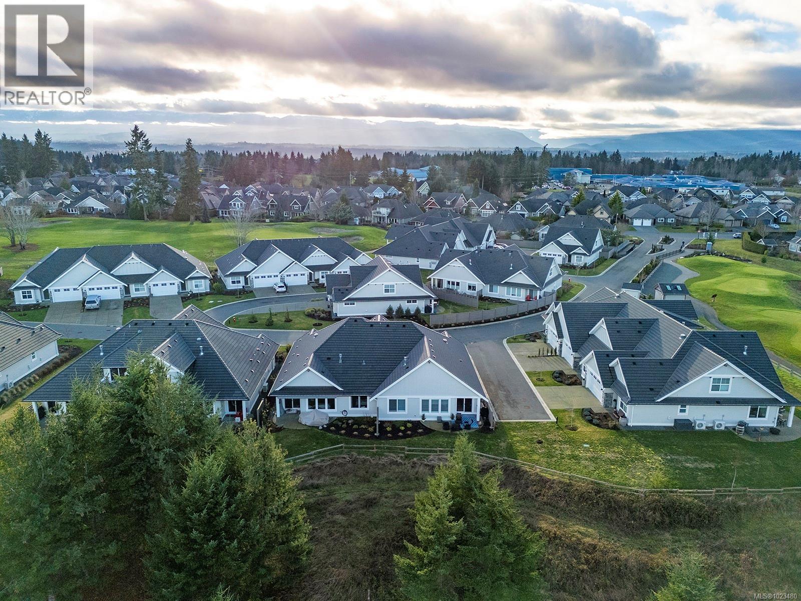 108 1444 Crown Isle Dr, Courtenay